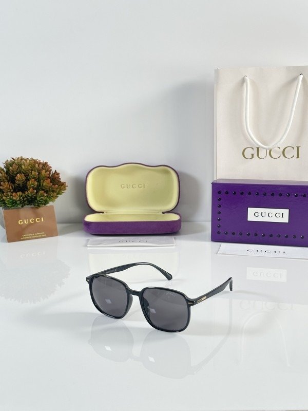 First Copy Gucci Black Sunglasses (SW9118)