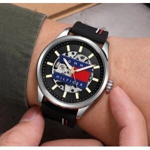 Luxurious Tommy Hilfiger Watch For Men (LAZ134)