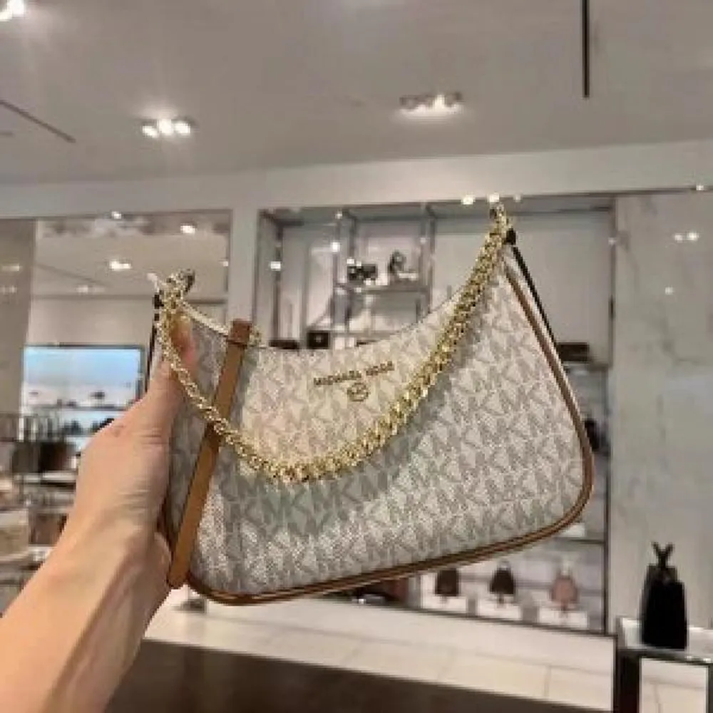 Micahel Kors Pochette Bag With Box & Dust Bag (FT699)