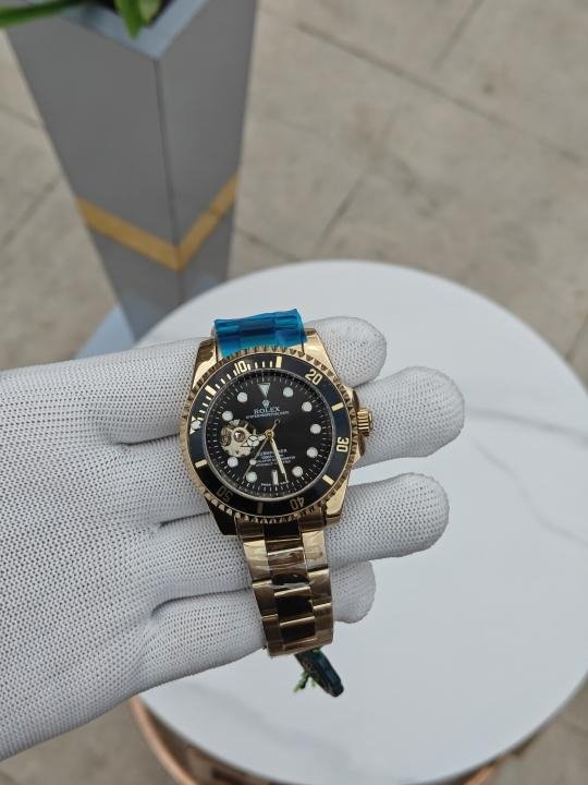 First Copy Rolex Submarine Watch Automatic Gold (SW9516)