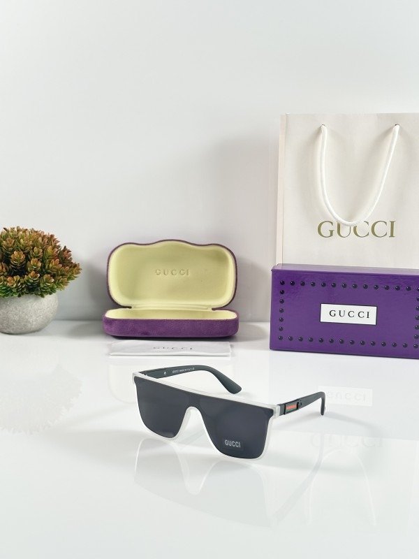 First Copy Gucci Ice Black Sunglasses (SW9123)