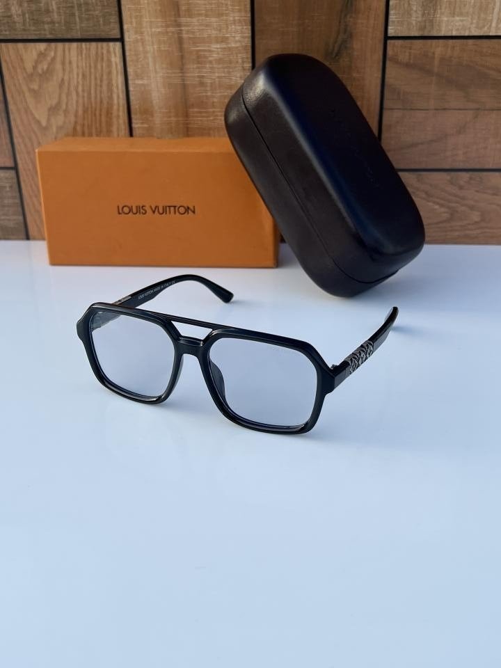 First Copy Louis Vuitton Sunglasses Black Plano (FT443)