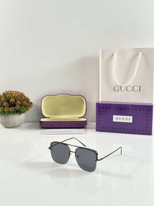 First Copy Gucci Black Sunglasses (SW9128)