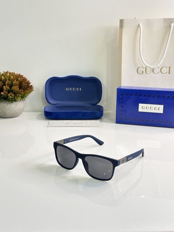 First Copy Gucci Blue Sunglasses (SW9138)