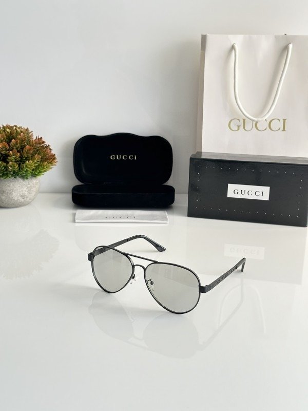 First Copy Gucci Black Sunglasses (SW9147)