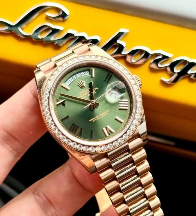 First Copy Rolex Day Date Watch (SW9961)