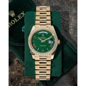 First Copy Rolex Day Date Watch (SW9962)