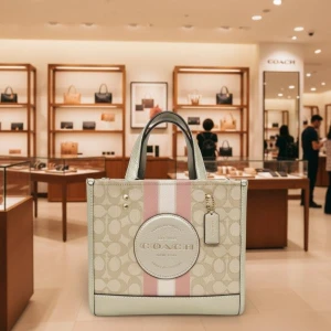 First Copy Rolex Yatchmaster Watch Two Tone Gold Dial (SW9975)