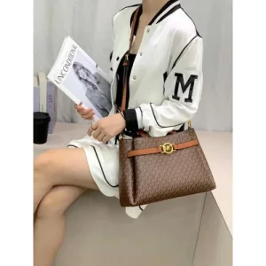 First Copy Michael Kors Jet Set Shoulder Bag (FT2730)