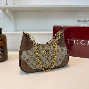 First Copy Gucci Emblem Shoulder Bag With Box (FT2799)