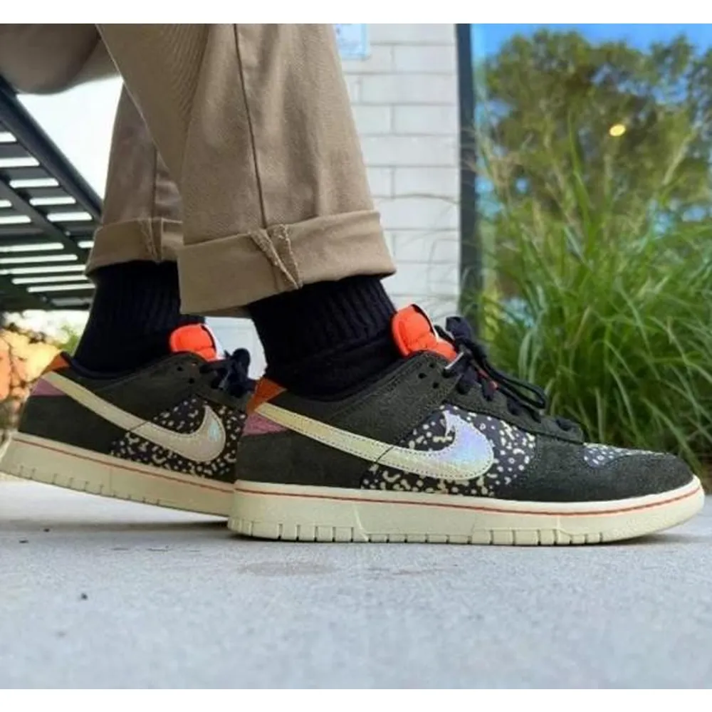 Ultimate Quality Men’s Shoes Nike Dunk Low Se Gone Fishing Stylish (SW2227) - Image 2