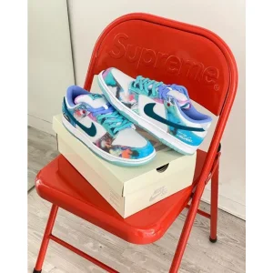 Nike Sb Dunk Futura