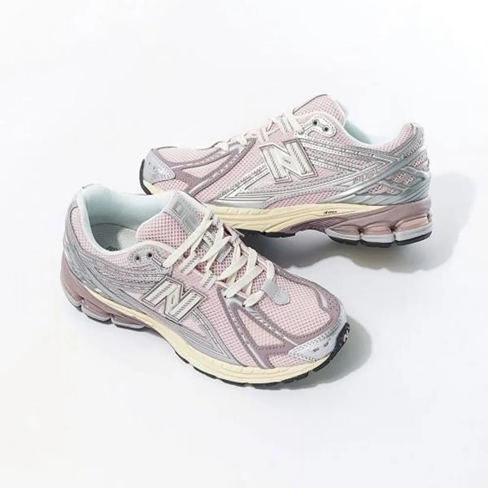 Luxury Fashion New Balance 1906r Rose Sugar Shoes For Women (SUP7598) - Image 2